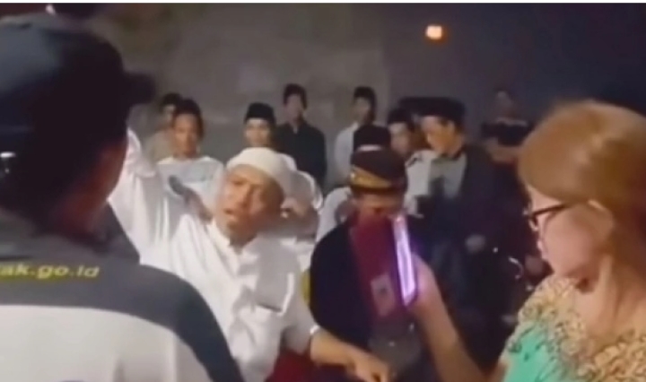 Viral Jemaat Gereja Thesalonika Dilarang Ibadah, Ini Hukum Melarang Umat Agama Lain untuk Beribadah