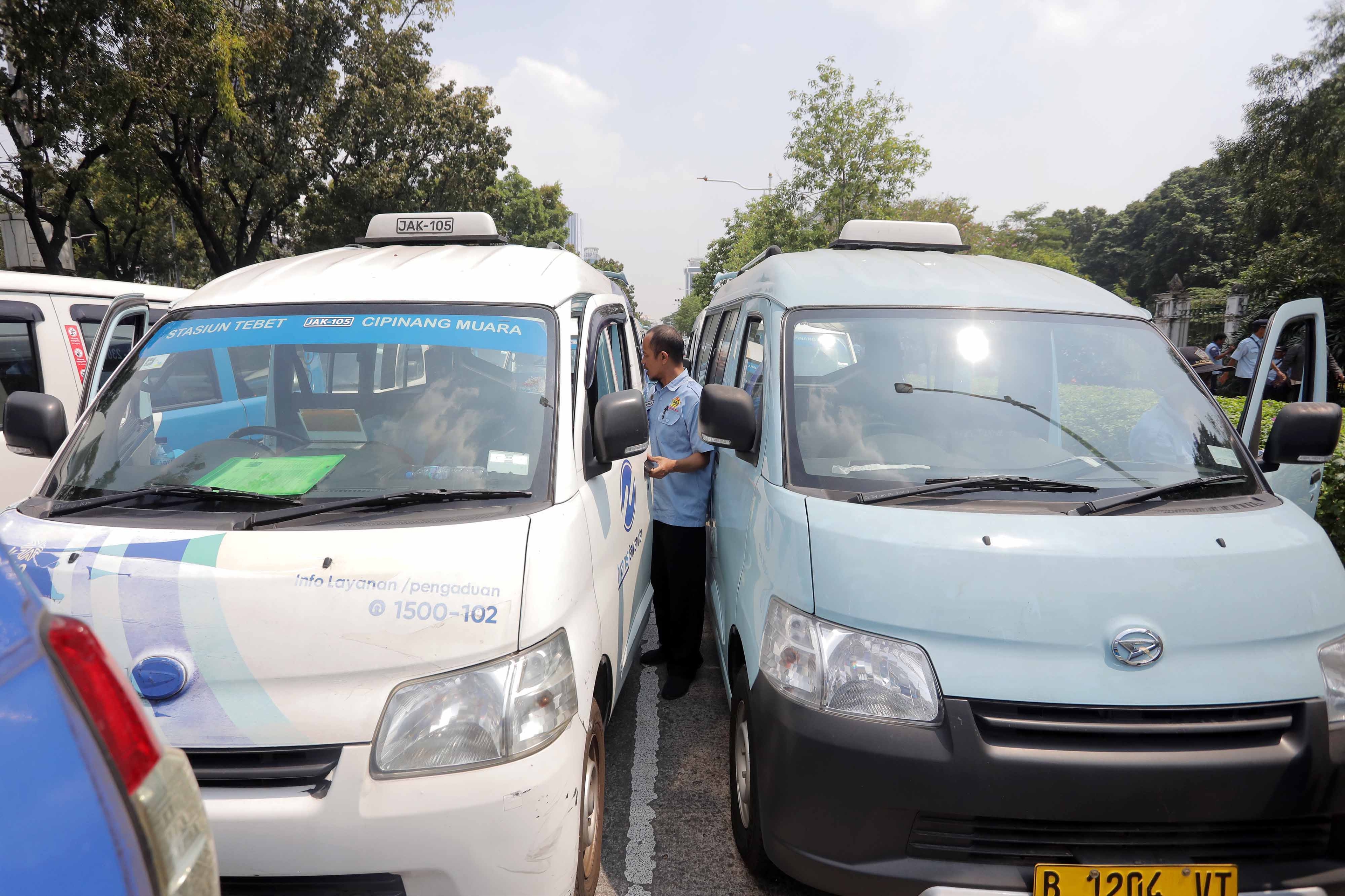 Transjakarta Jelaskan Perbedaan JakLingko dan Mikrotrans