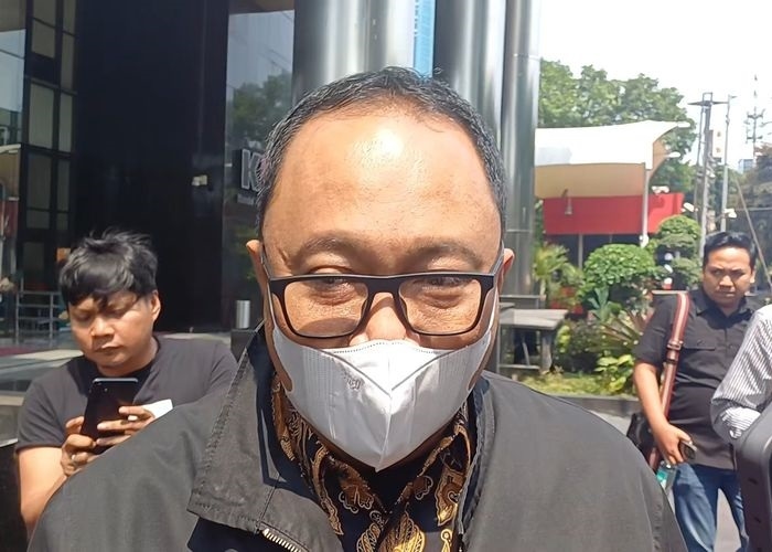Suami Wali Kota Semarang Bungkam Usai Diperiksa Penyidik KPK