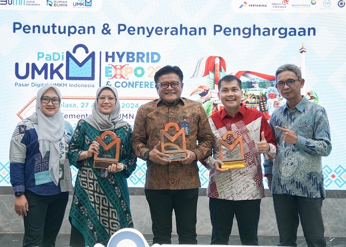 Bukti Nyata Dukung UMKM Naik Kelas, Pegadaian Borong Apresiasi di PaDi UMKM Expo