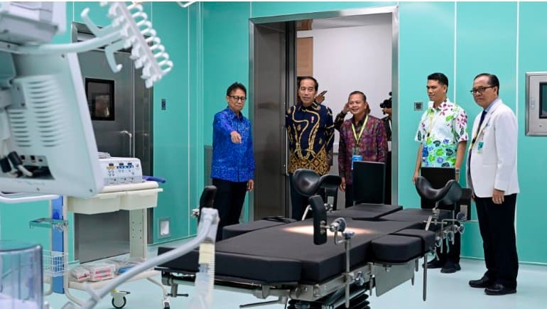 Jokowi Resmikan Gedung Pelayanan Kesehatan Ibu dan Anak RS Ngoerah Denpasar Senilai Rp241 Miliar