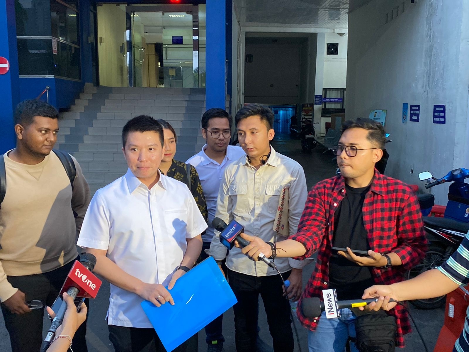 Indo Digital Volunteer Laporkan Situs Palsu Gerindra.org ke Polda Metro Jaya