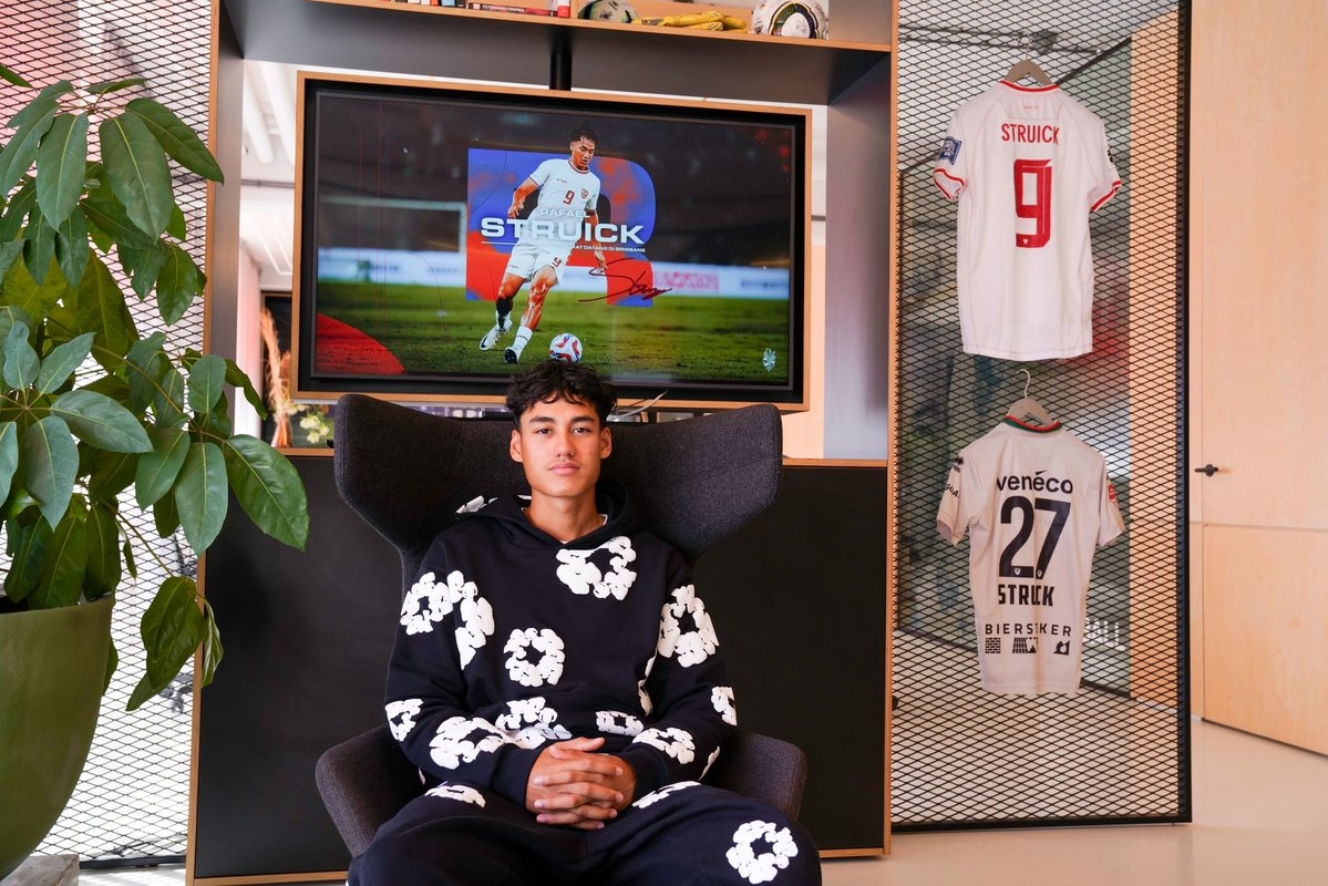 Tinggalkan Den Haag, Rafael Struick Resmi Bergabung ke Klub Australia Brisbane Roar