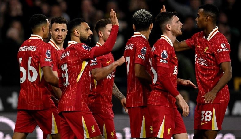 Klasemen Liga Inggris: Liverpool ke Puncak Geser Man City, MU Tertahan di Posisi 12