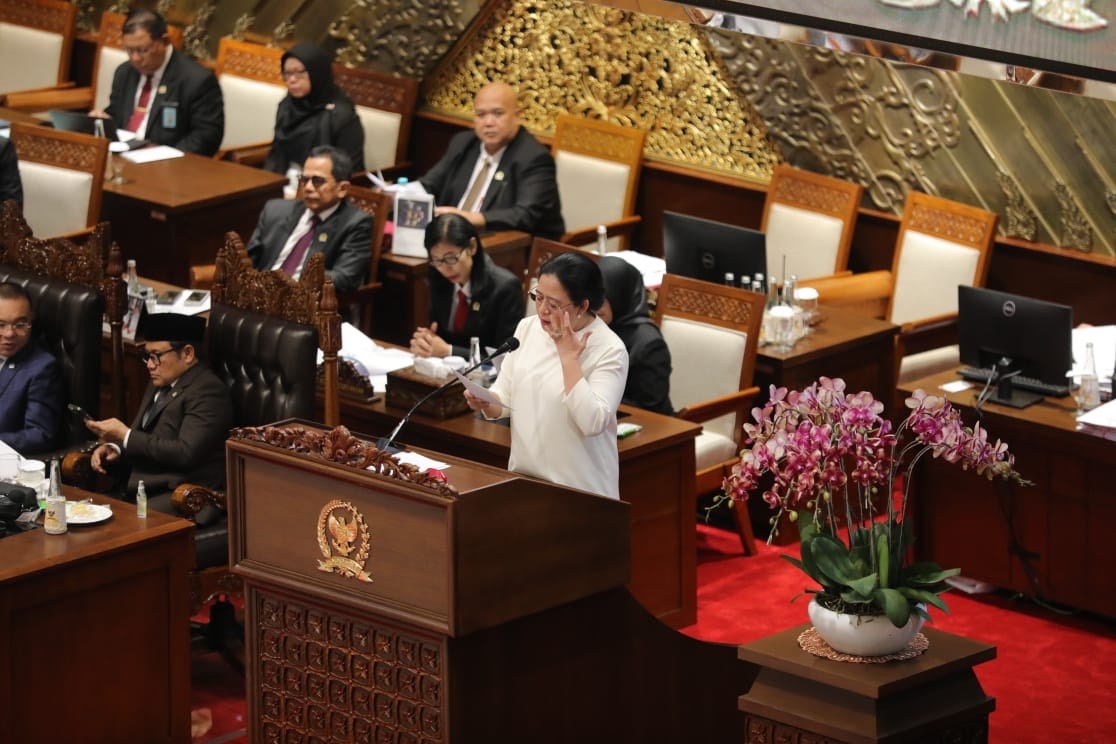 DPR RI Periode 2019-2024 Resmi Berakhir, Puan Pamit Sambil Menangis