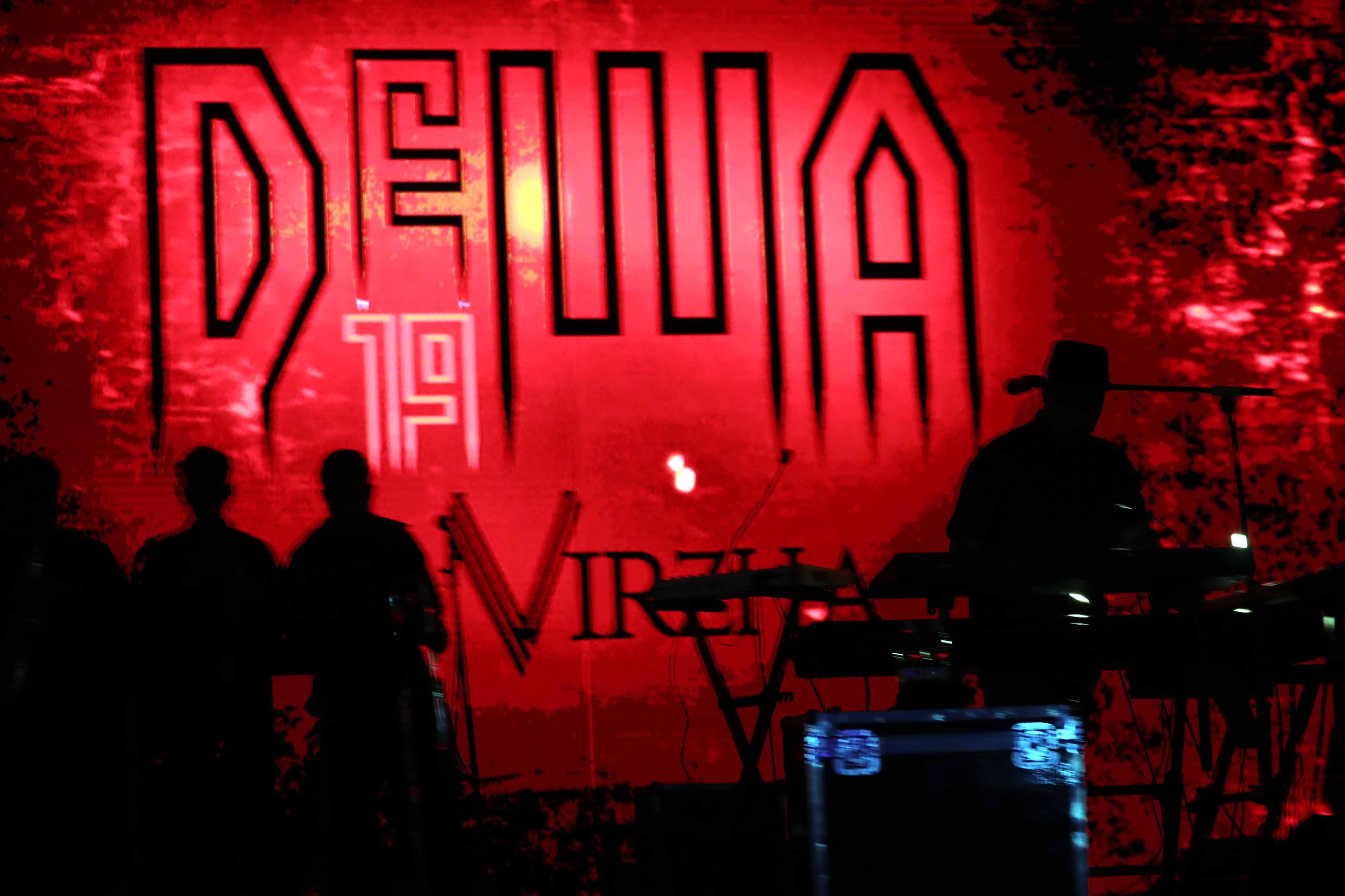 Demi Laga Indonesia Lawan Bahrain, Dewa 19 Putuskan Tunda Konser All Star 2.0