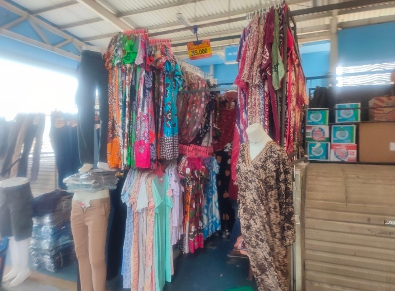 Tuntutan Dikabulkan, Sarana Jaya Buka Segel Kios Pedagang di JPM Tanah Abang