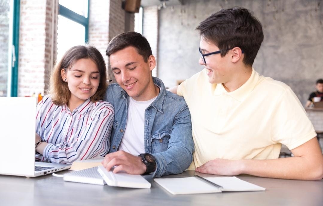 Deretan Beasiswa yang Masih Dibuka Periode Oktober 2024, Cepetan Daftar!