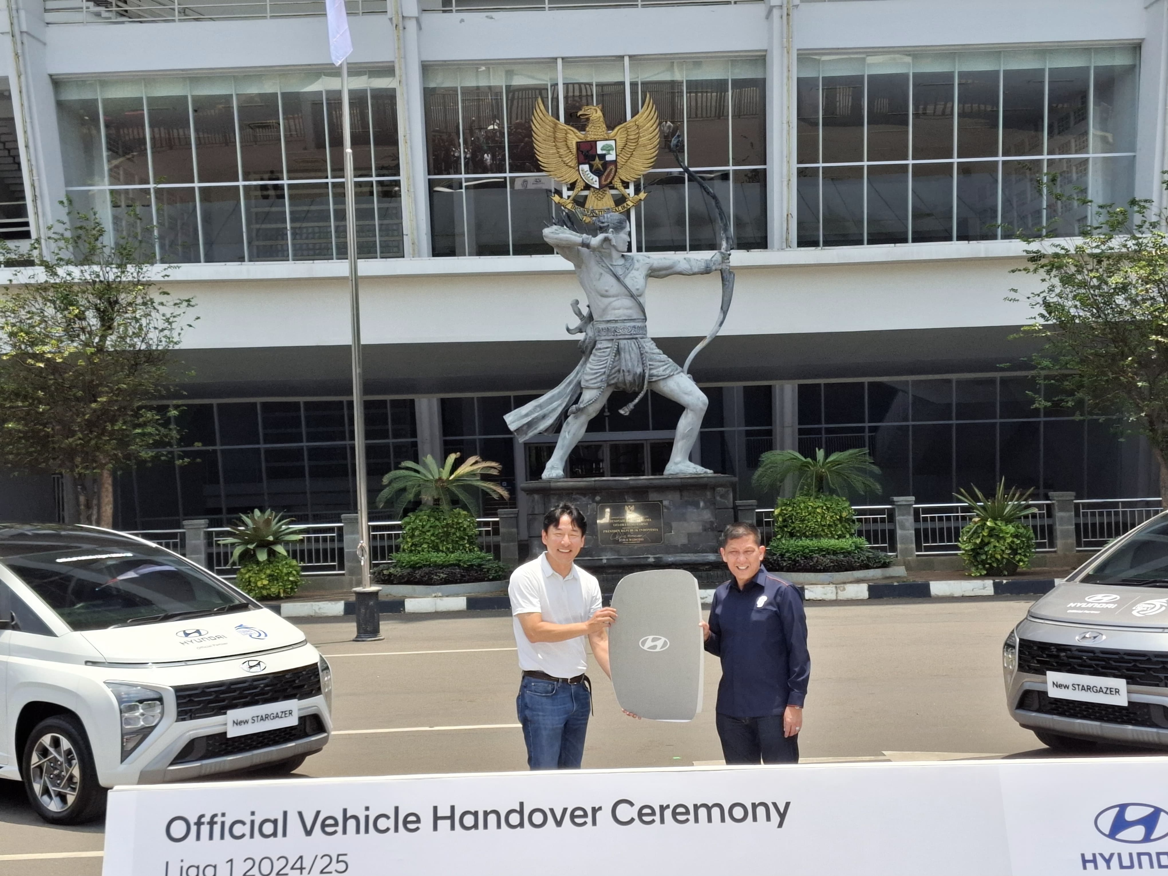 LIB Dapat Sponsor Mobil, 35 Unit Bakal Dikirim ke Seluruh Klub Liga 1 2024-2025