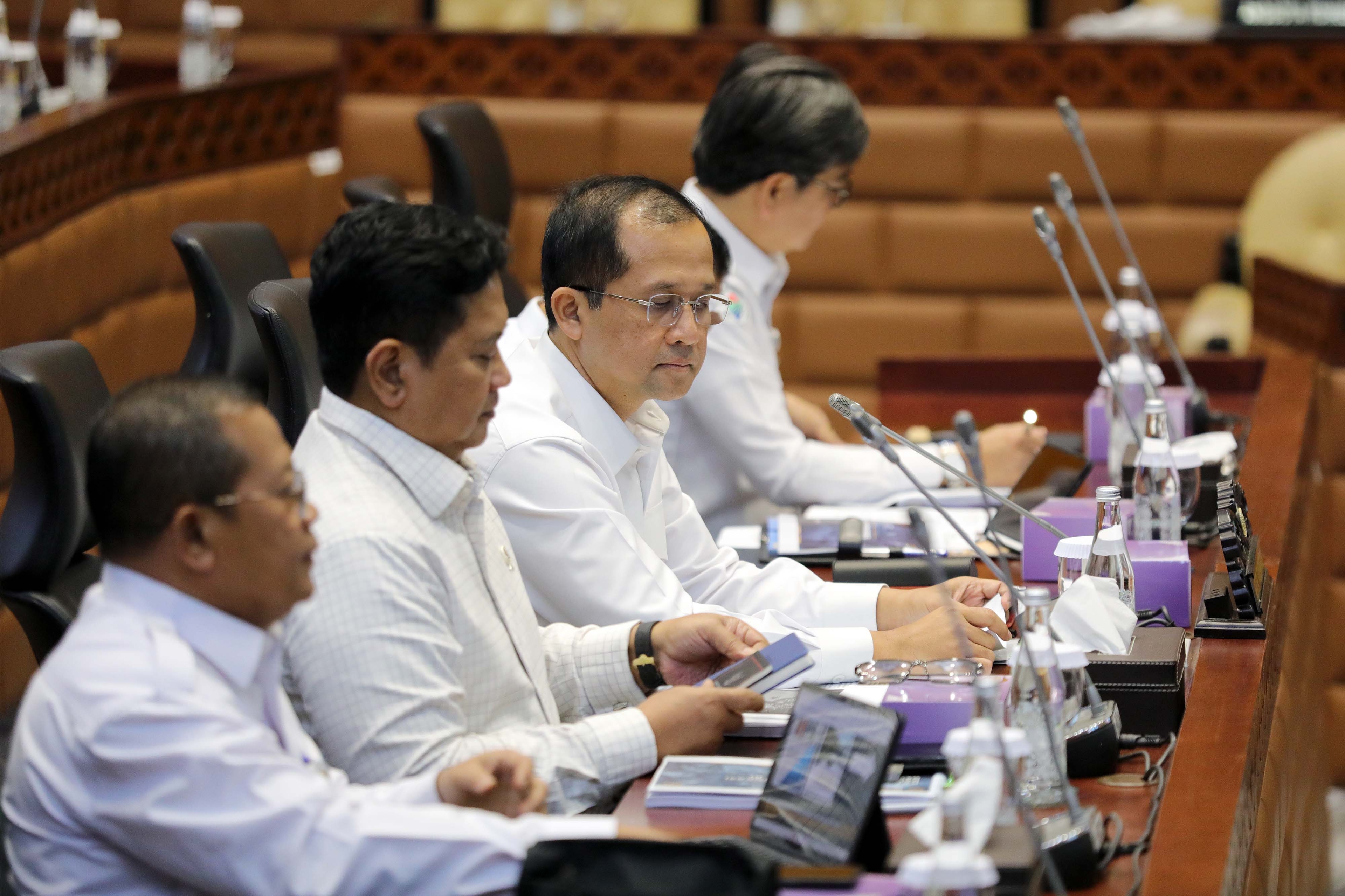 Dapat Janji Palsu, DPR Desak Menteri Transmigrasi Selesaikan Hak Tanah 200 KK Transmigran di Jambi