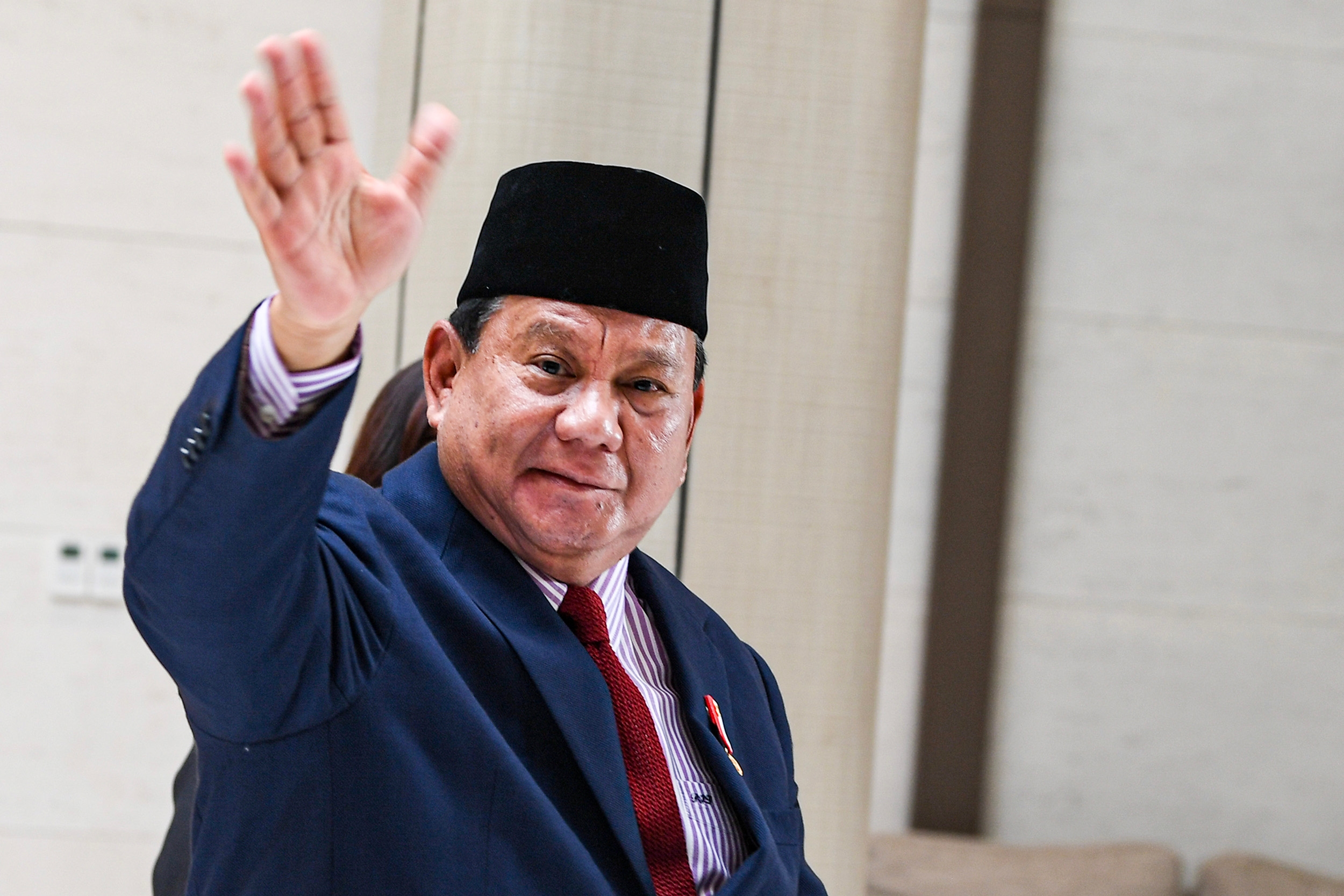 Presiden Prabowo Hapus Utang Macet UMKM, Fokus Sektor Vital dan Pemulihan Ekonomi