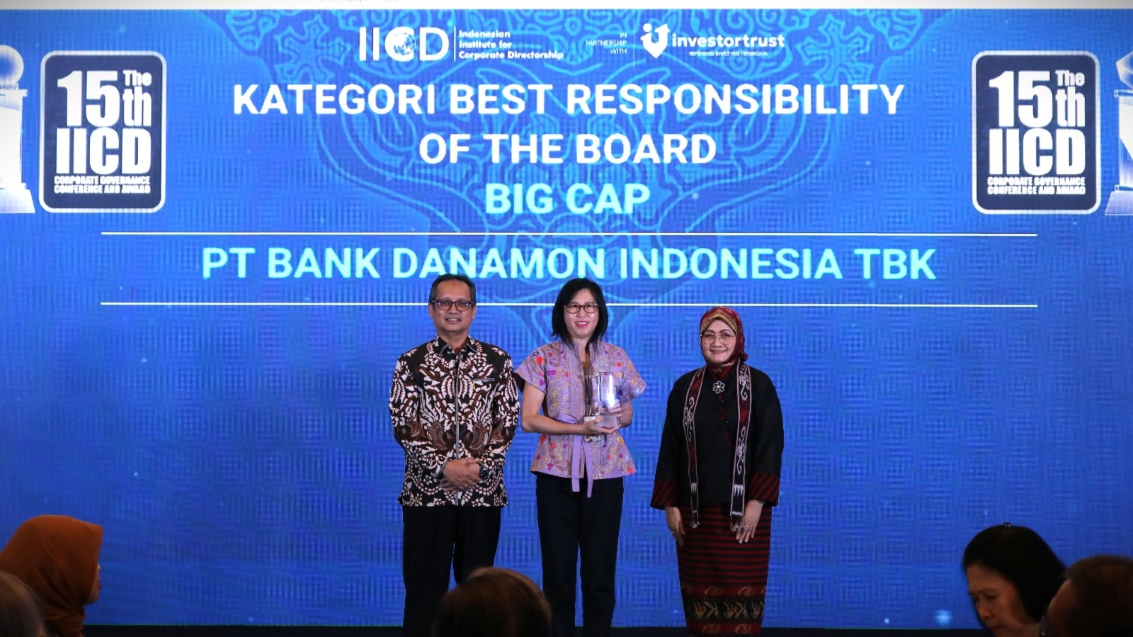 Danamon Raih Penghargaan pada Ajang The 15th IICD Corporate Governance Conference and Award