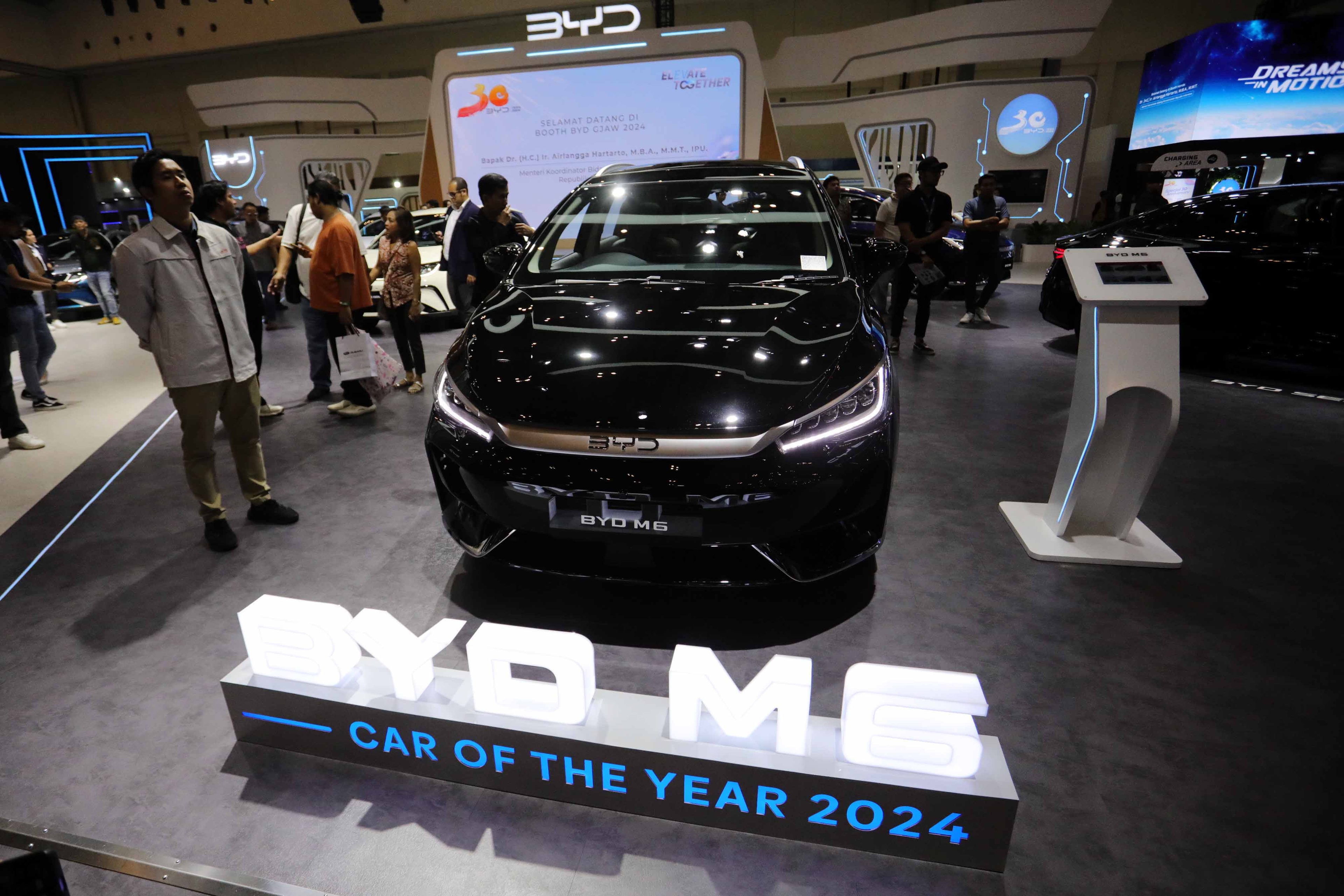 Penjualan Mobil Listrik Global Diproyeksi Melejit 30 Persen pada 2025, Pabrikan China Mendominasi!