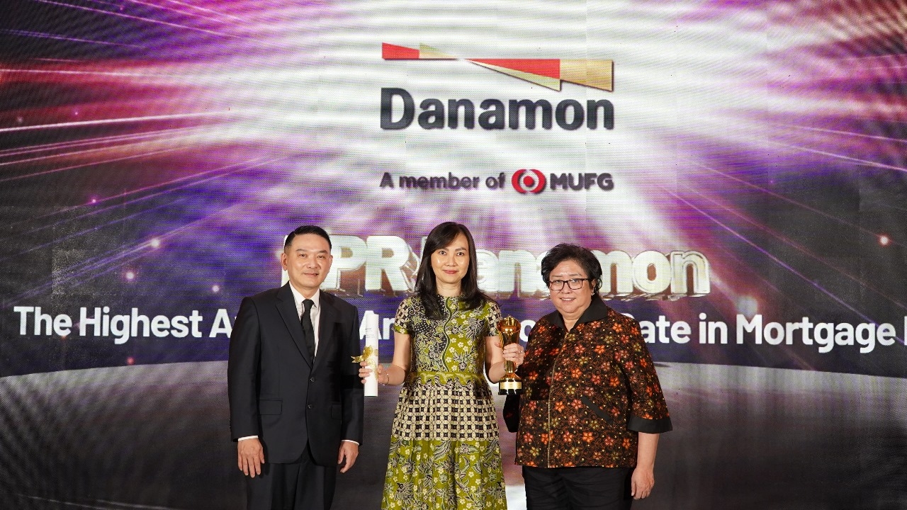 Danamon Terima Penghargaan pada Ajang 11th Properti Indonesia Award 2024