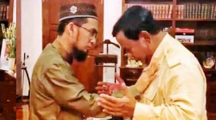 Ustaz Adi Hidayat Pengganti Gus Miftah? Netizen Heboh di Sosial Media