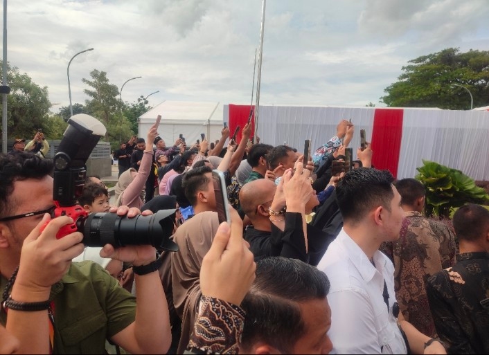 Peresmian Terowongan Silaturahmi Istiqlal-Katedral, Masyarakat Antusias Bertemu Prabowo
