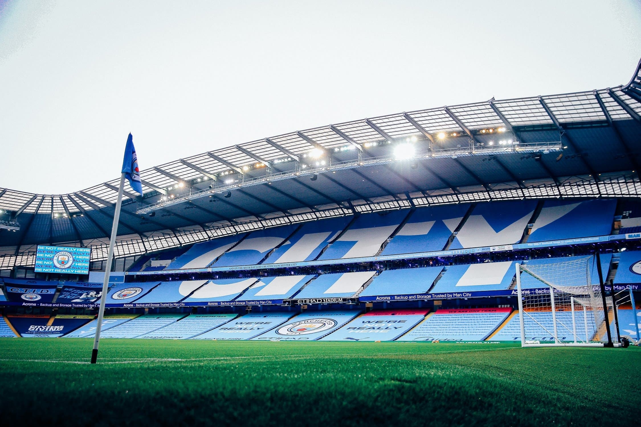 Jadwal Siaran Langsung Liga Champions Malam Ini: Man City vs Napoli, Newcastle vs Barcelona