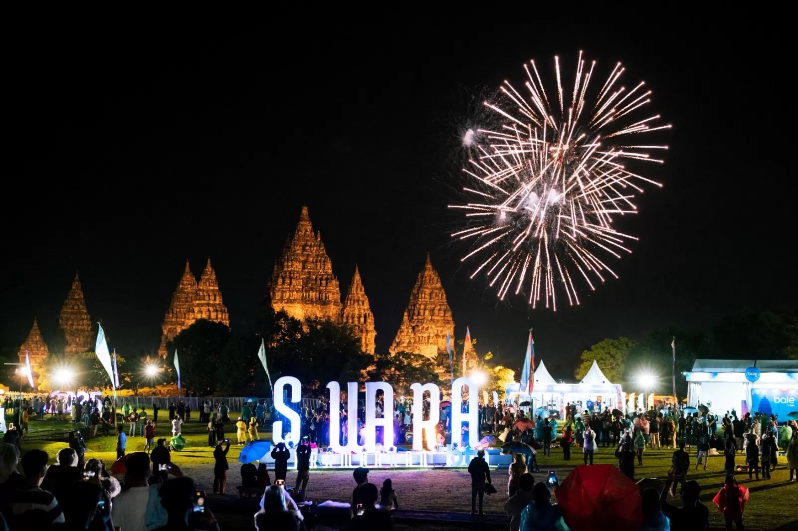 Perayaan Malam Tahun Baru di Candi Prambanan Jadi TOP New Year's Eve Dunia