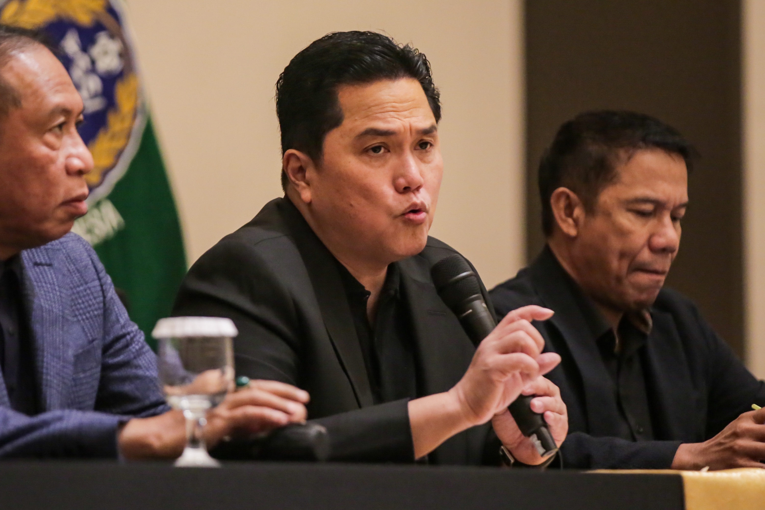 Erick Thohir Beri Target Gerald Vanenburg Bawa Timnas Indonesia U-23 Lolos Olimpiade 2028