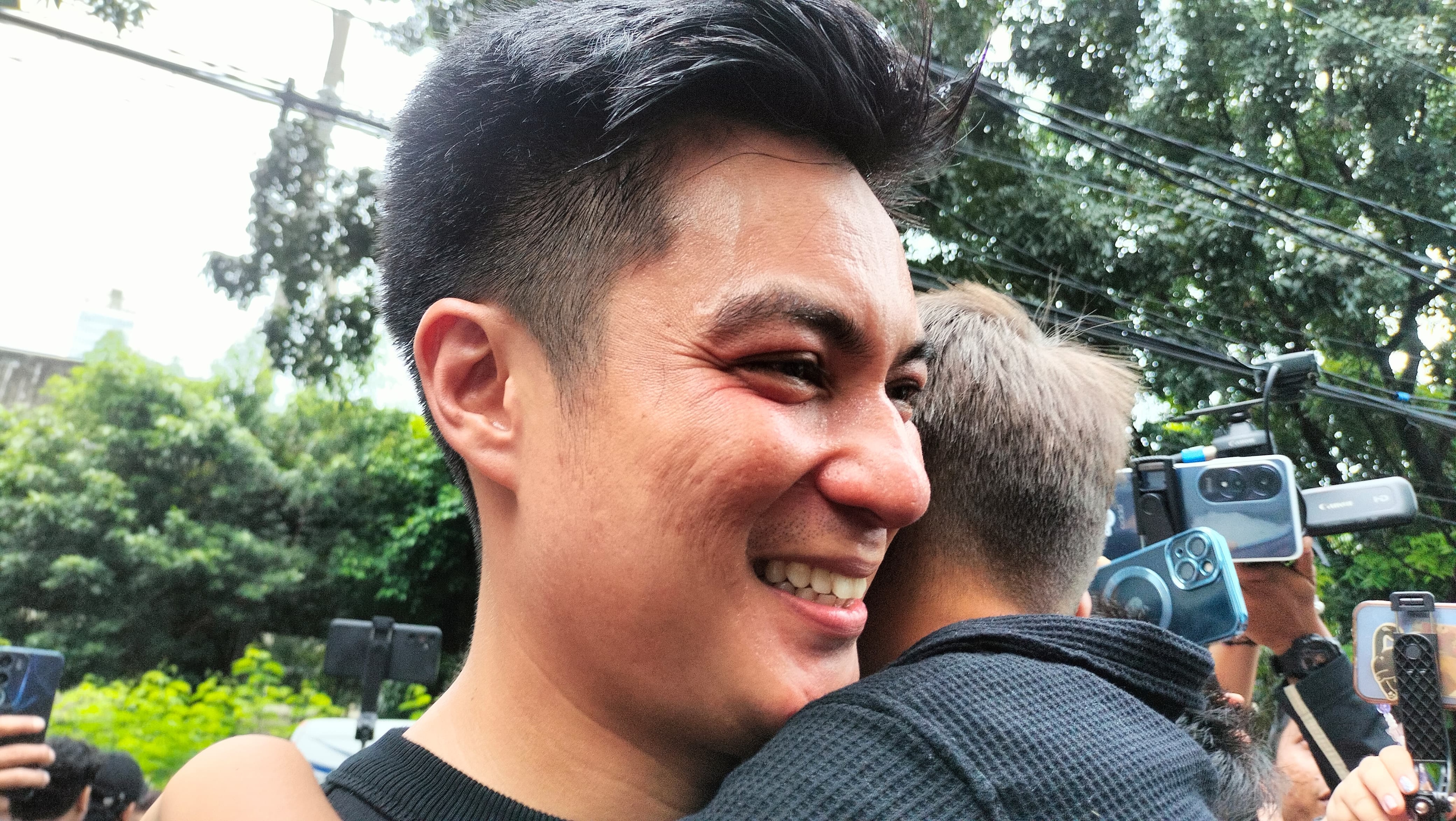 Rumah Terendam Banjir, Baim Wong Tetap Asyik Santap Sahur