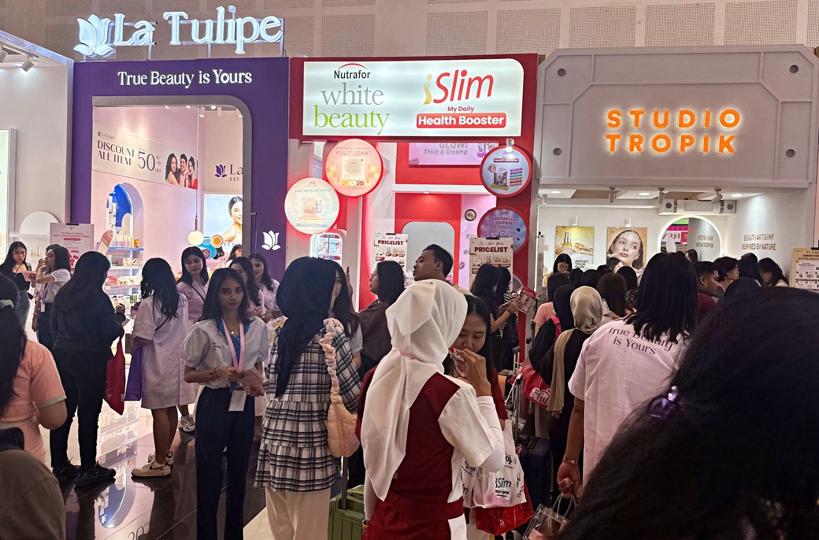 iSlim Luncurkan Varian Fruity di Surabaya X Beauty 2025: Sensasi Segar untuk Gaya Hidup Sehat