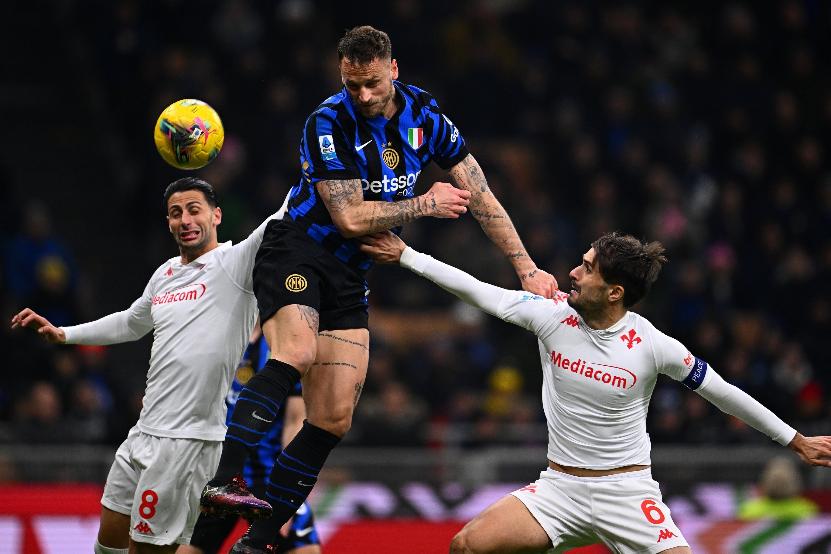 Klasemen Liga Italia: Inter Milan Tempel Napoli dengan Keluhan Fiorentina Soal Protokol Garis Gawang