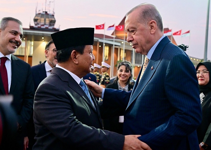 Presiden Prabowo Antar Langsung Keberangkatan Presiden Erdogan ke Pakistan