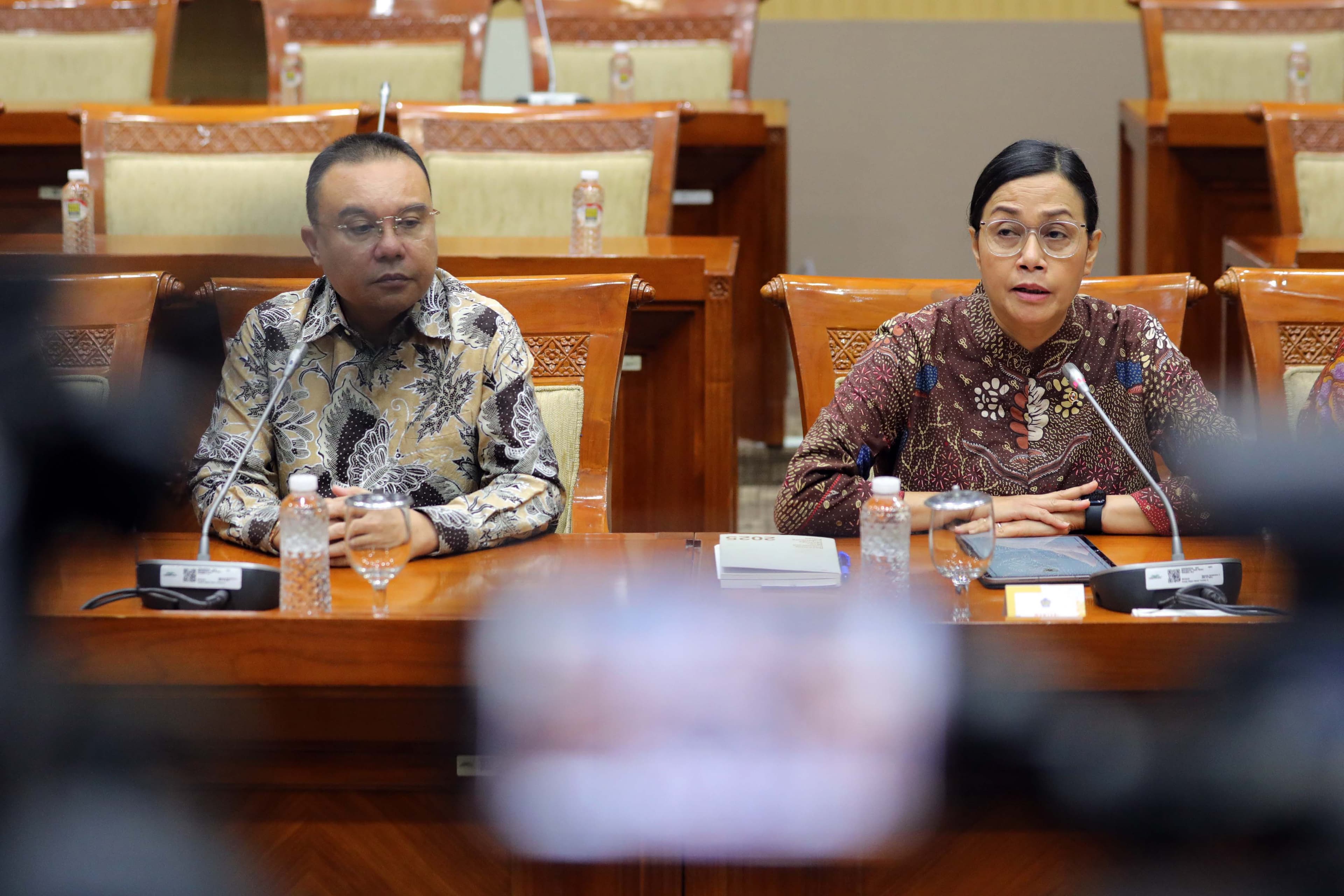 Klarifikasi Sri Mulyani: Efisiensi Anggaran Tak Sentuh Beasiswa dan UKT