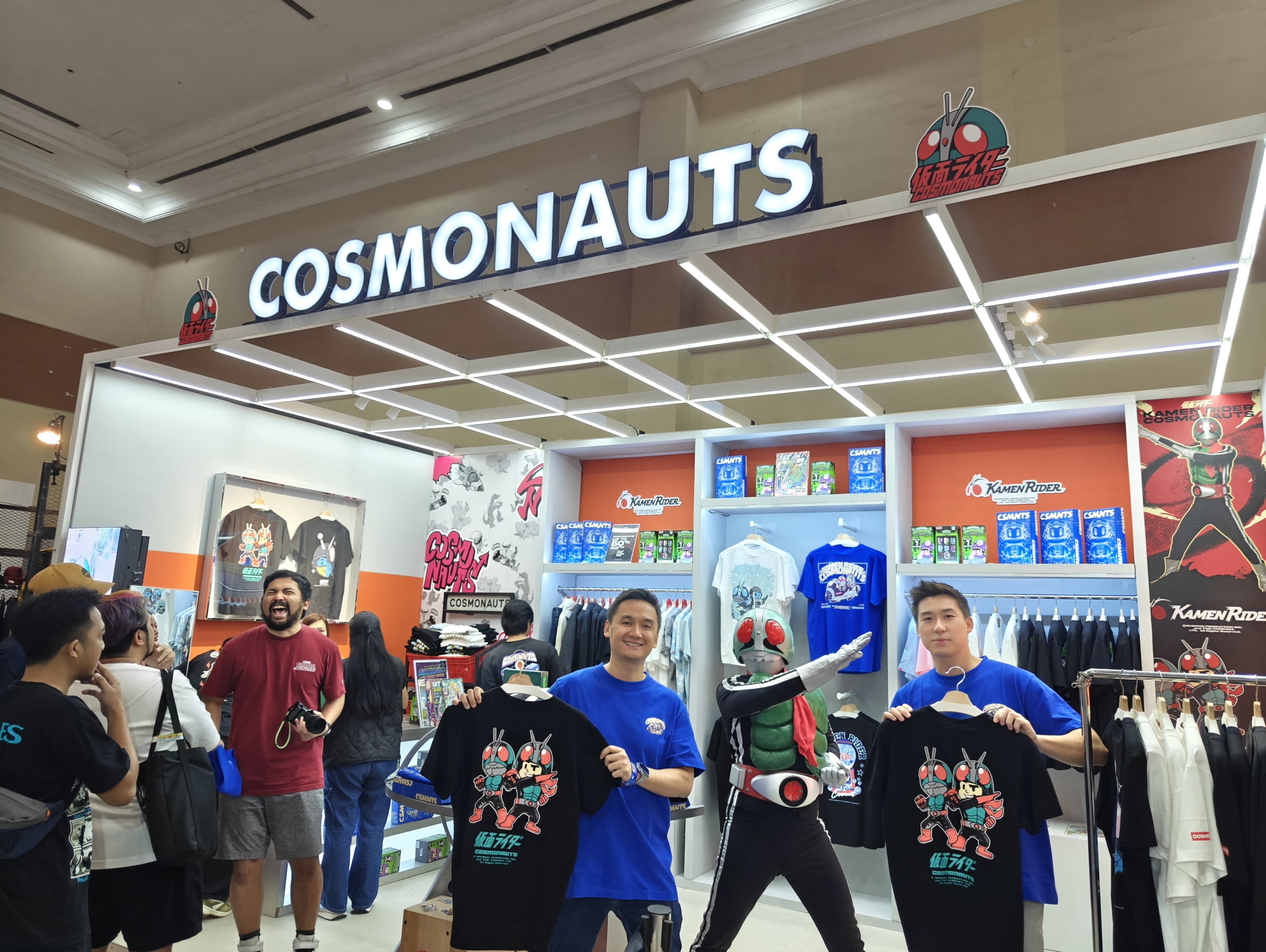 Henshin! Koleksi Pakaian Terbatas Kamen Rider Mejeng di Cosmonauts