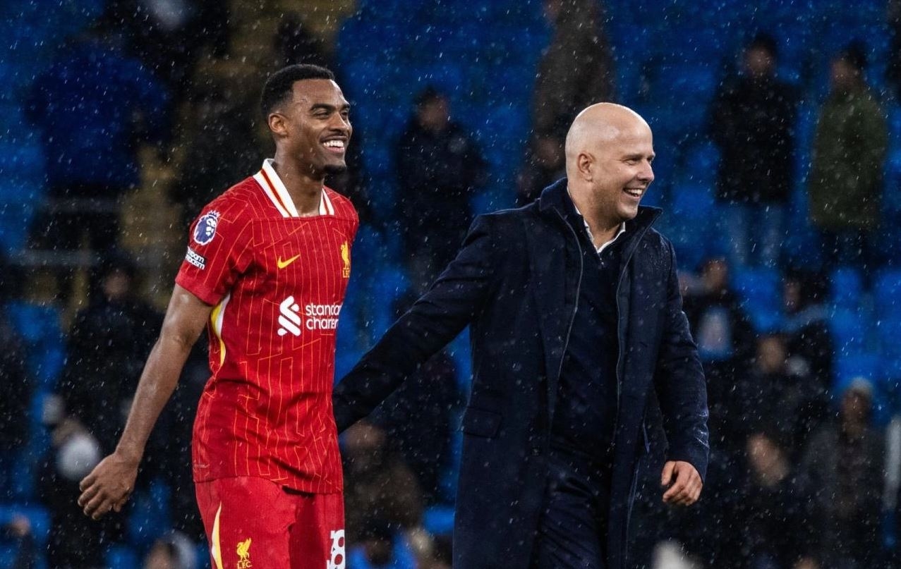 Liverpool Unggul 11 Poin Usai Kalahkan City, Arne Slot Sebut Timnya di Posisi Bagus Menuju Juara