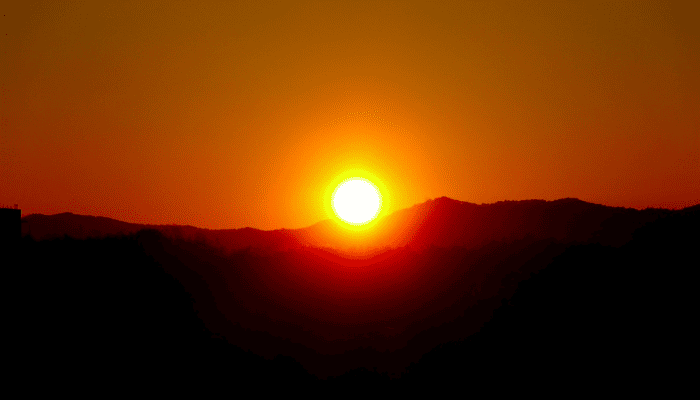 Azan Magrib Hari Ini di Balikpapan dan Makassar Jam Berapa? Ini Jadwal Lengkap