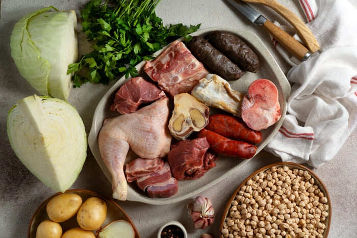 Apa yang Dimaksud dengan Pengolahan Makanan Awetan Hewani dan Apa Saja Bahan Hewani yang Dapat Diolah Menjadi Makanan Awetan?