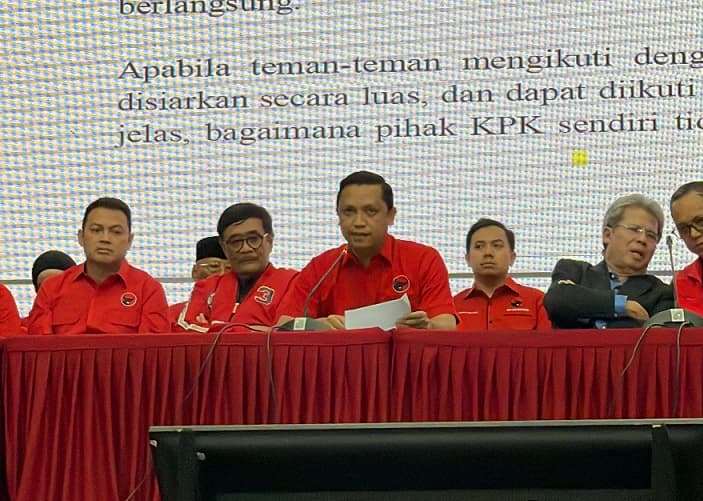 PDIP Siapkan 17 Pengacara untuk Membela Hasto Kristiyanto di Persidangan