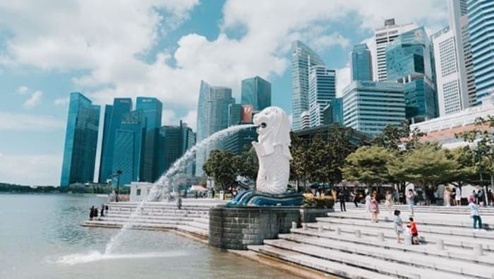 Mengapa Negara Singapura Lebih Berfokus pada Perdagangan dan Industri? Inilah Jawabannya