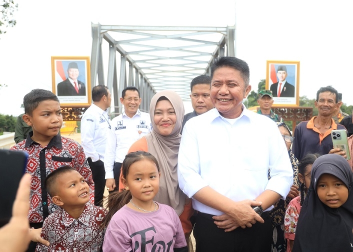 Gubernur Herman Deru Resmikan Empat Jembatan Sekaligus di Ruas Jalan Penghubung Kabupaten PALI dan Musi Rawas