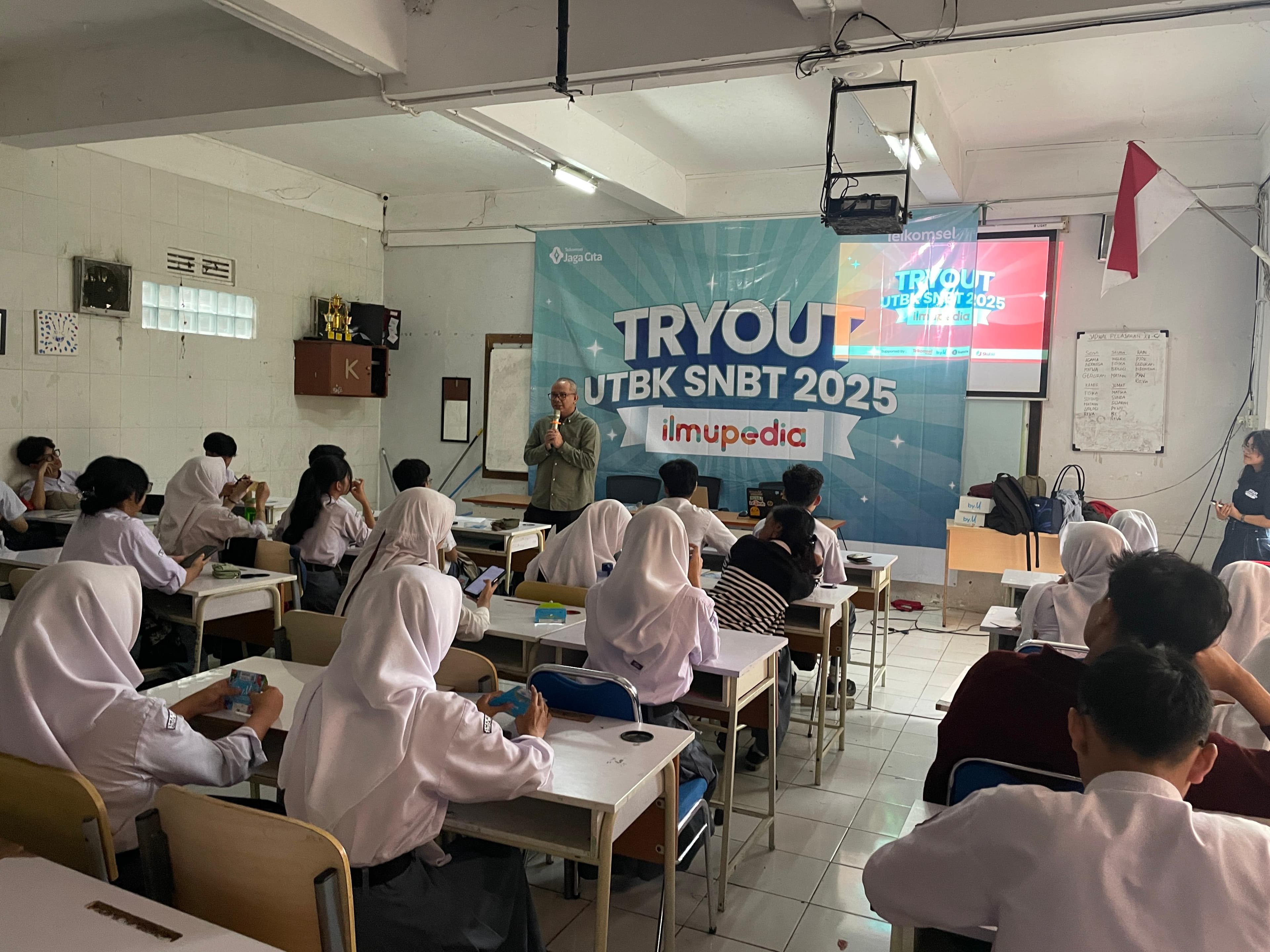 Telkomsel Sukses Gelar Ilmupedia Tryout UTBK 2025 di 30 Kota yang Diikuti 16.000 Siswa, Jadi Komitmen Nyata Dukung Pendidikan di Indonesia