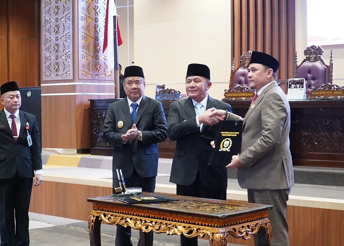 Gubernur Herman Deru Sampaikan Pidato LKPJ Tahun Anggaran 2024 di Sidang Paripurna DPRD, Wujudkan Sumsel Maju Terus