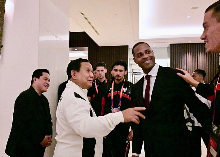 Presiden Prabowo Sambangi Timnas Indonesia, Beri Suntikan Semangat secara Langsung