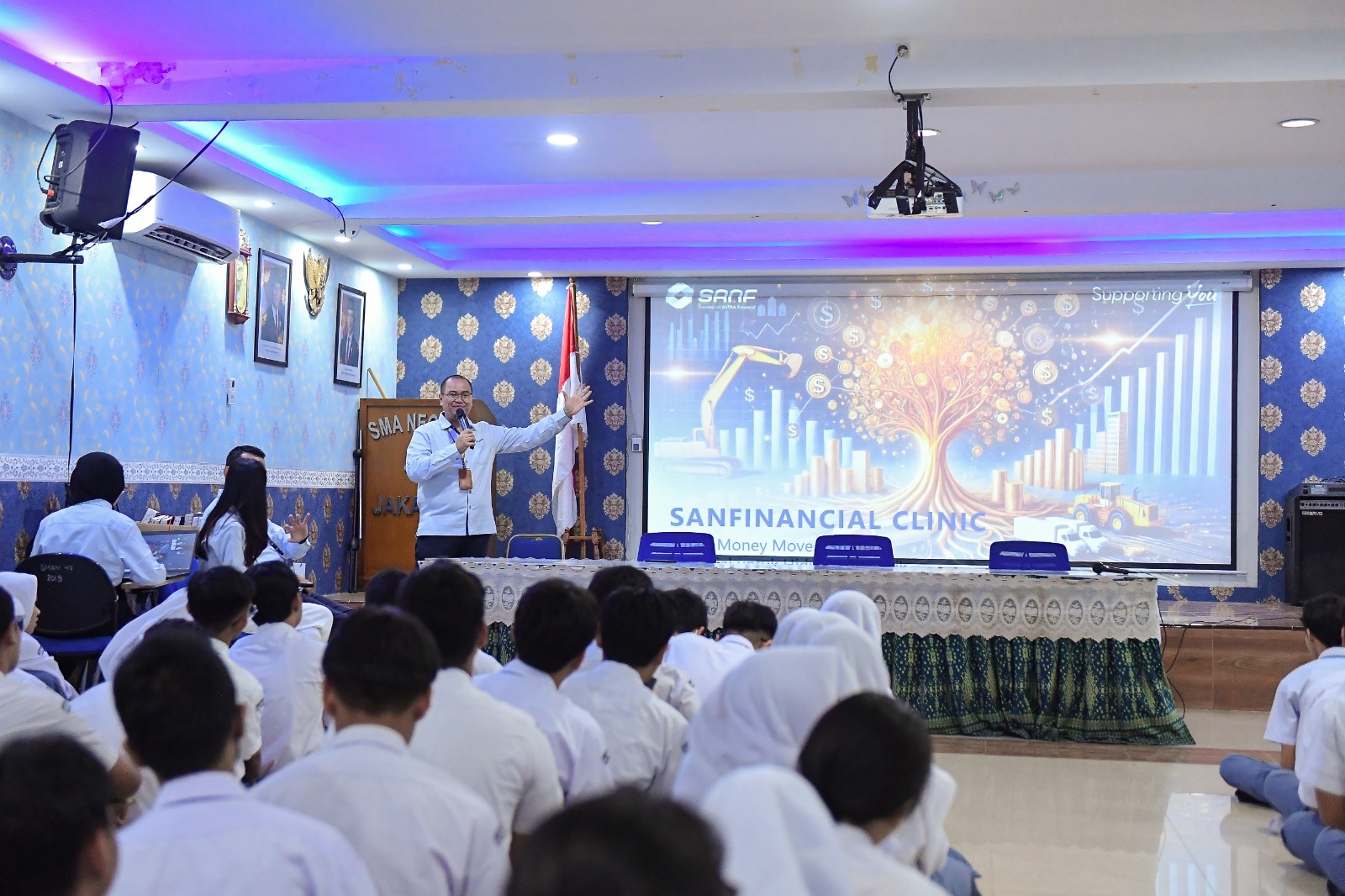 SANF - ASTRATech Dorong Pemahaman Literasi Keuangan dan Teknologi Sejak Dini