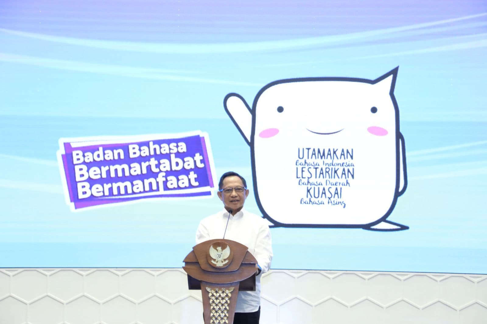 Pemda Diminta Susun Program Gencarkan Penggunaan Bahasa Indonesia di Daerah