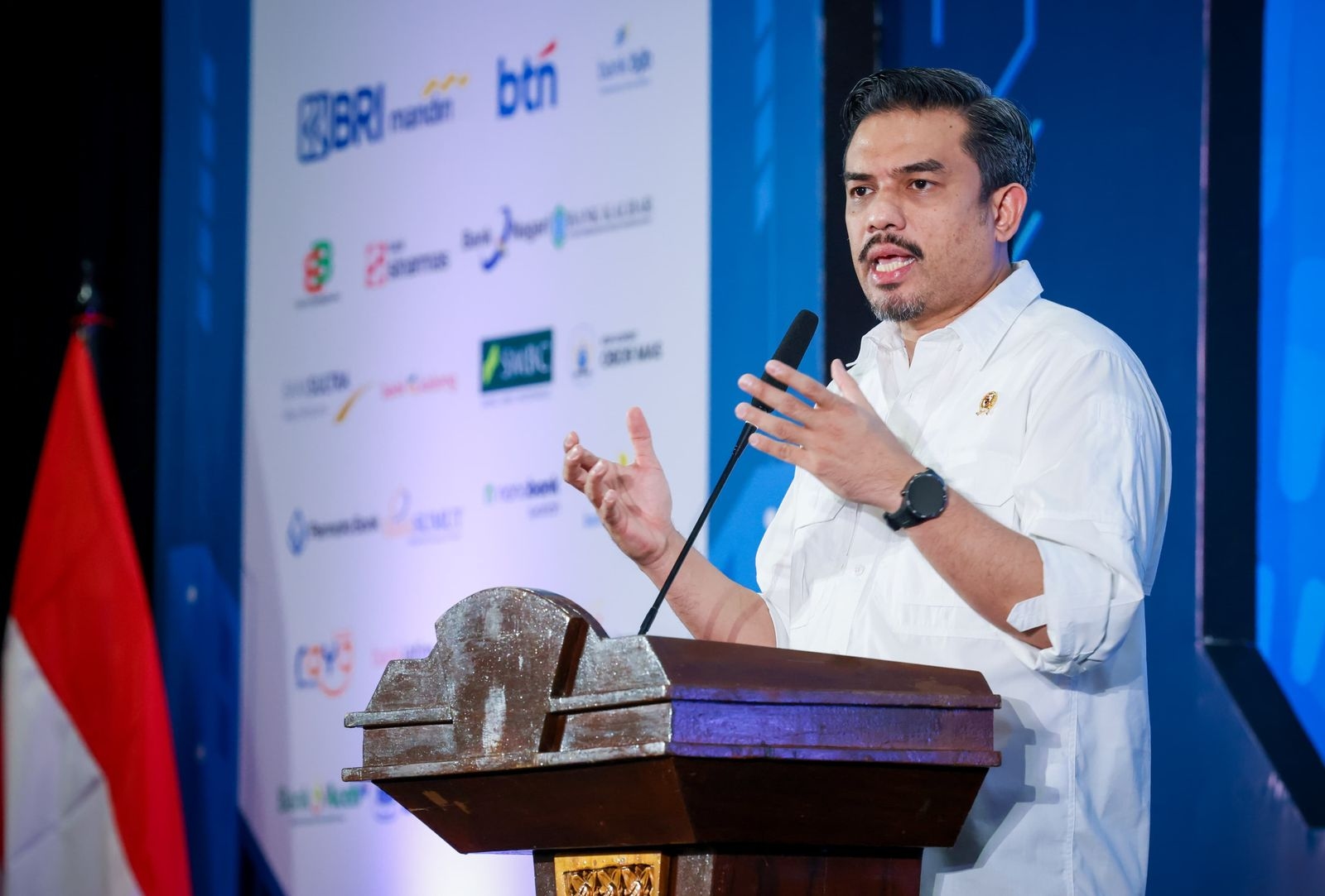 Menteri UMKM Siapkan Sistem Satu Pintu untuk Permudah Sertifikasi dan Perizinan Pelaku Usaha