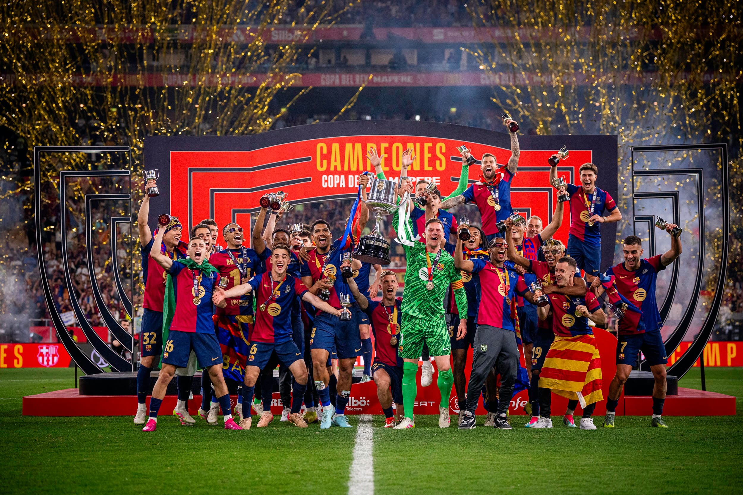 Jules Kounde Bobol Gawang Real Madrid di Menit ke-116, Barcelona Juara Copa Del Rey!