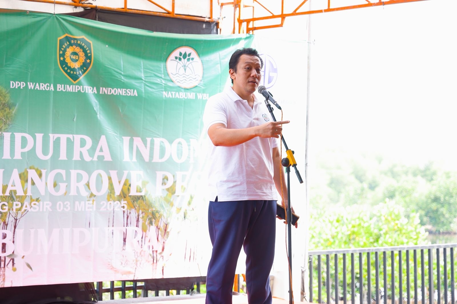 Wamen LHK Apresiasi Agung Sedayu Group: 7.000 Mangrove Ditanam di Teluk Naga