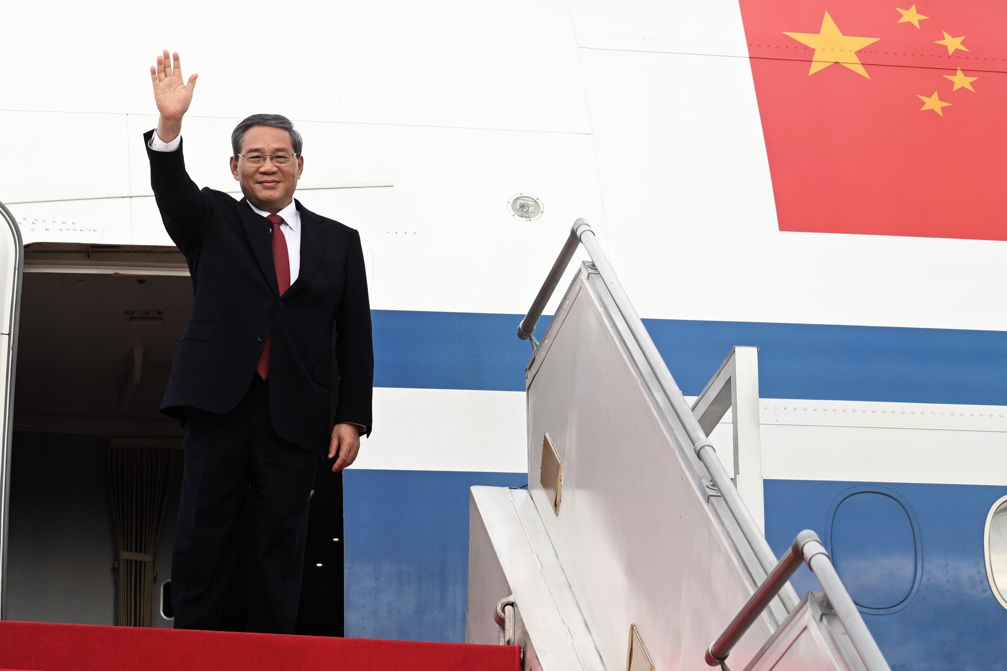 PM China Tiba di Tanah Air, Lanjut Temui Para Pengusaha Indonesia Malam Ini