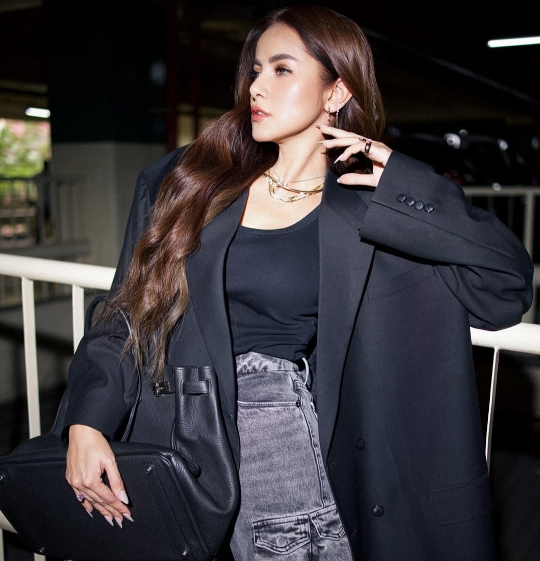 Keputusan Olla Ramlan Lepas Hijab Dapat Dukungan Mantan Suami