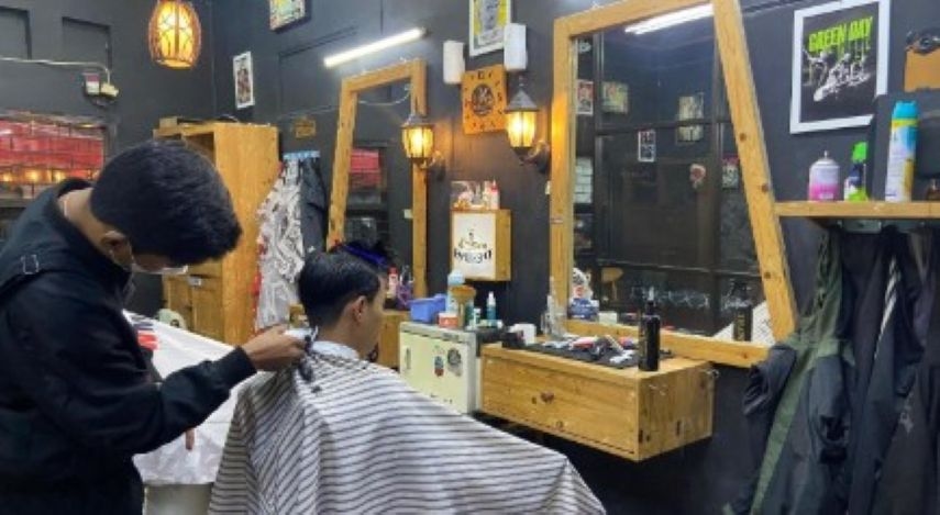 Digitalisasi Pembayaran, Pengusaha Barbershop Ini Kian Cuan