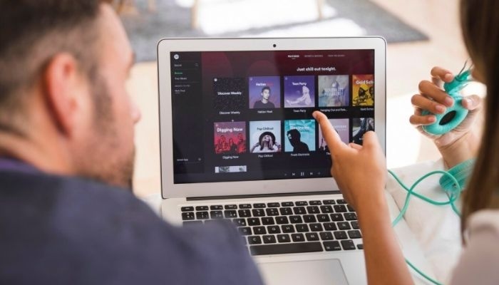 10 Website Nonton Film Gratis dan Resmi, Aman dan Bebas Iklan