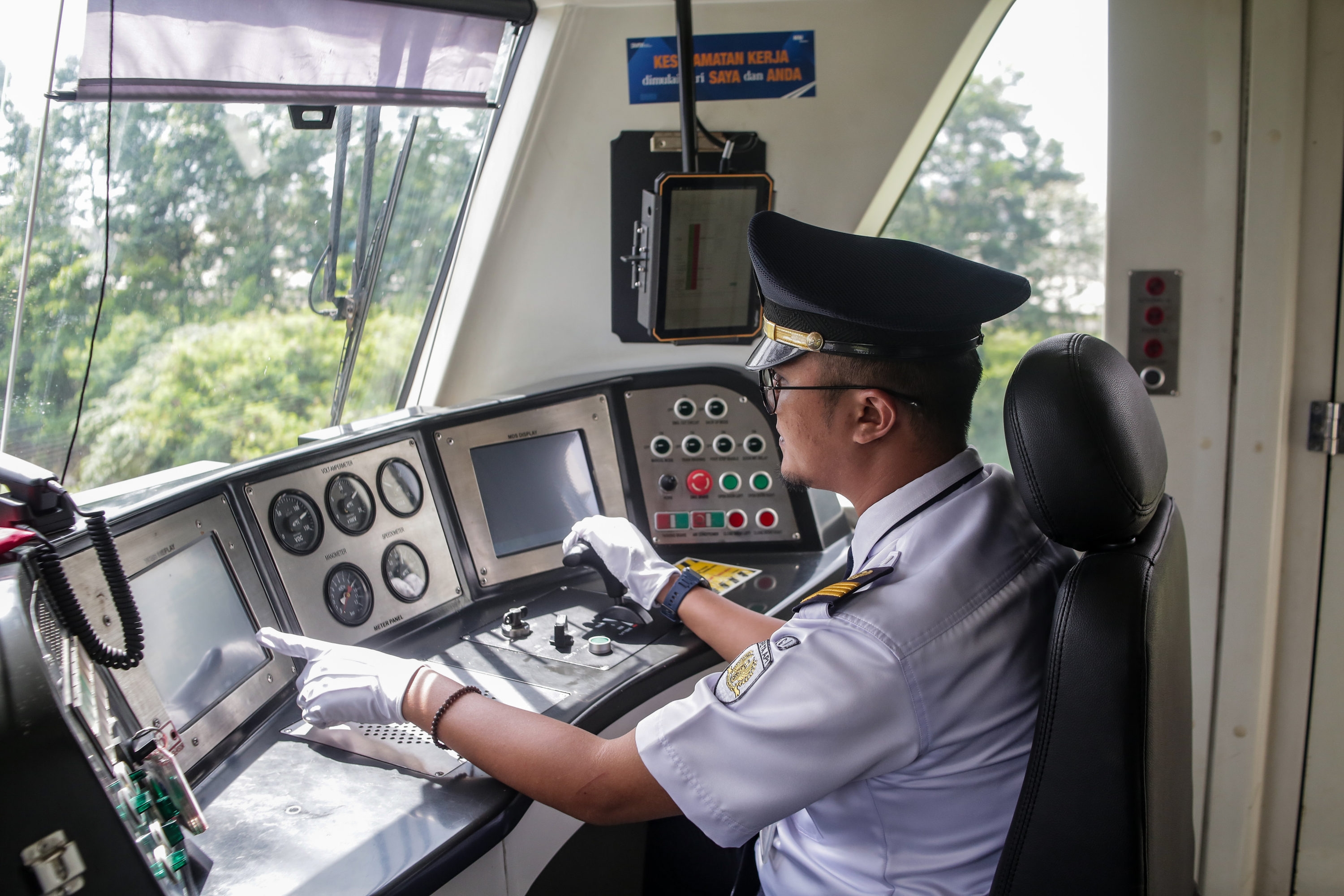 LRT Jabodebek Pimpin Lonjakan Penumpang, KAI Group Tumbuh 9%