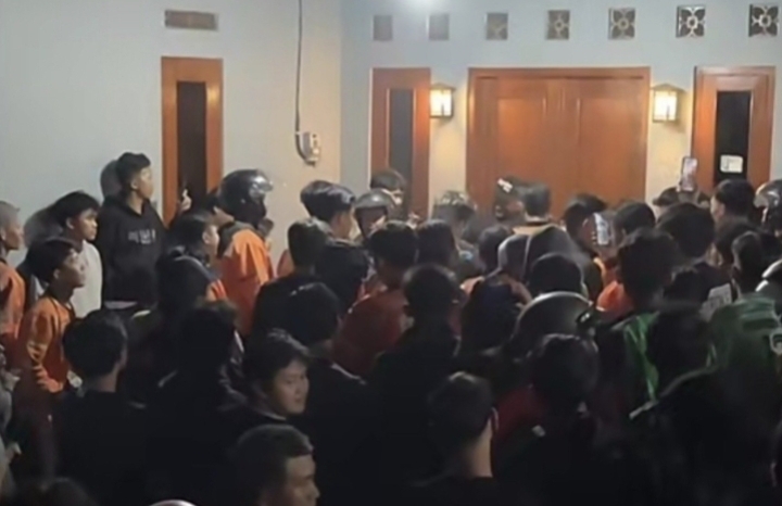 Viral, Ratusan Kurir ShopeeFood Yogyakarta Geruduk Rumah Pelanggan Gara-gara Rekan Mereka Diperlakukan Kasar