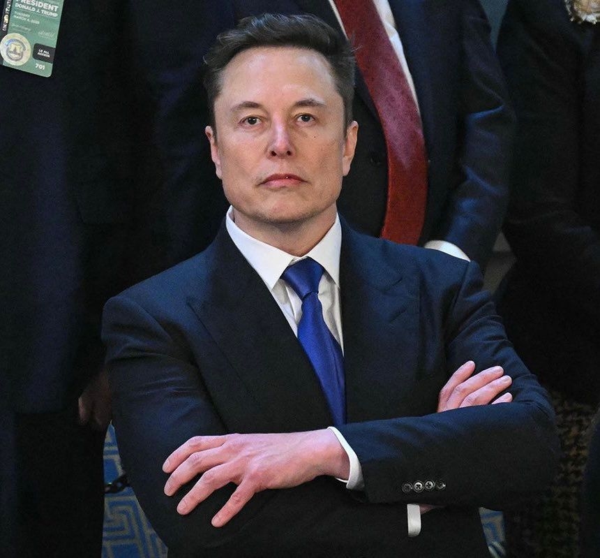 Teknologi Otonom Tesla Diragukan, Klaim Elon Musk Sesat?